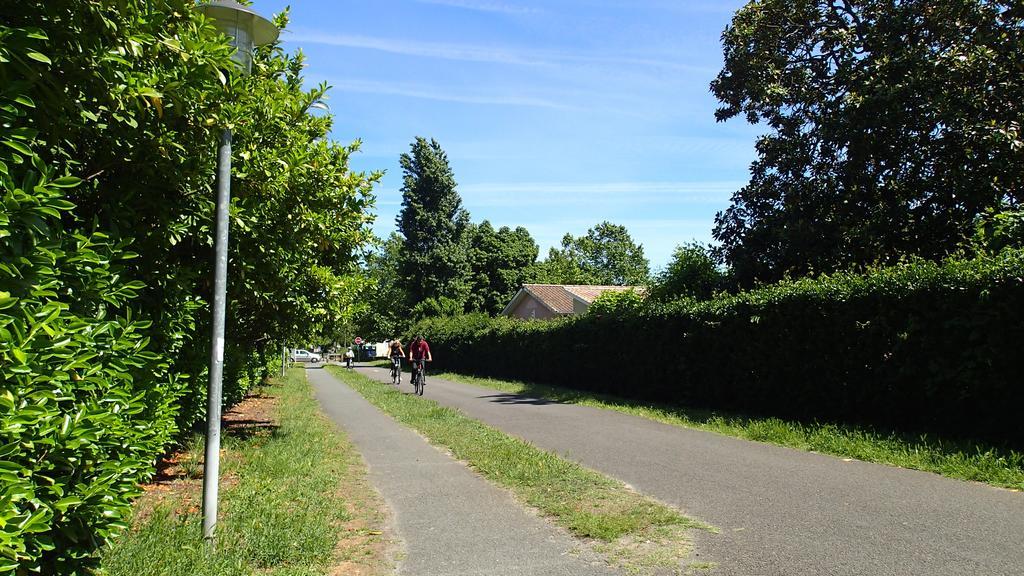 Clos Chantegrive Apartamento Saint-Médard-en-Jalles Exterior foto